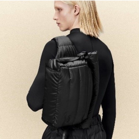 Rains Bator Puffer Bag - Picture 1 of 5